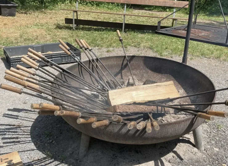 show_K_10_JGH_Branding_2